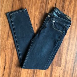 American eagle skinny jeans dark wash 6 long